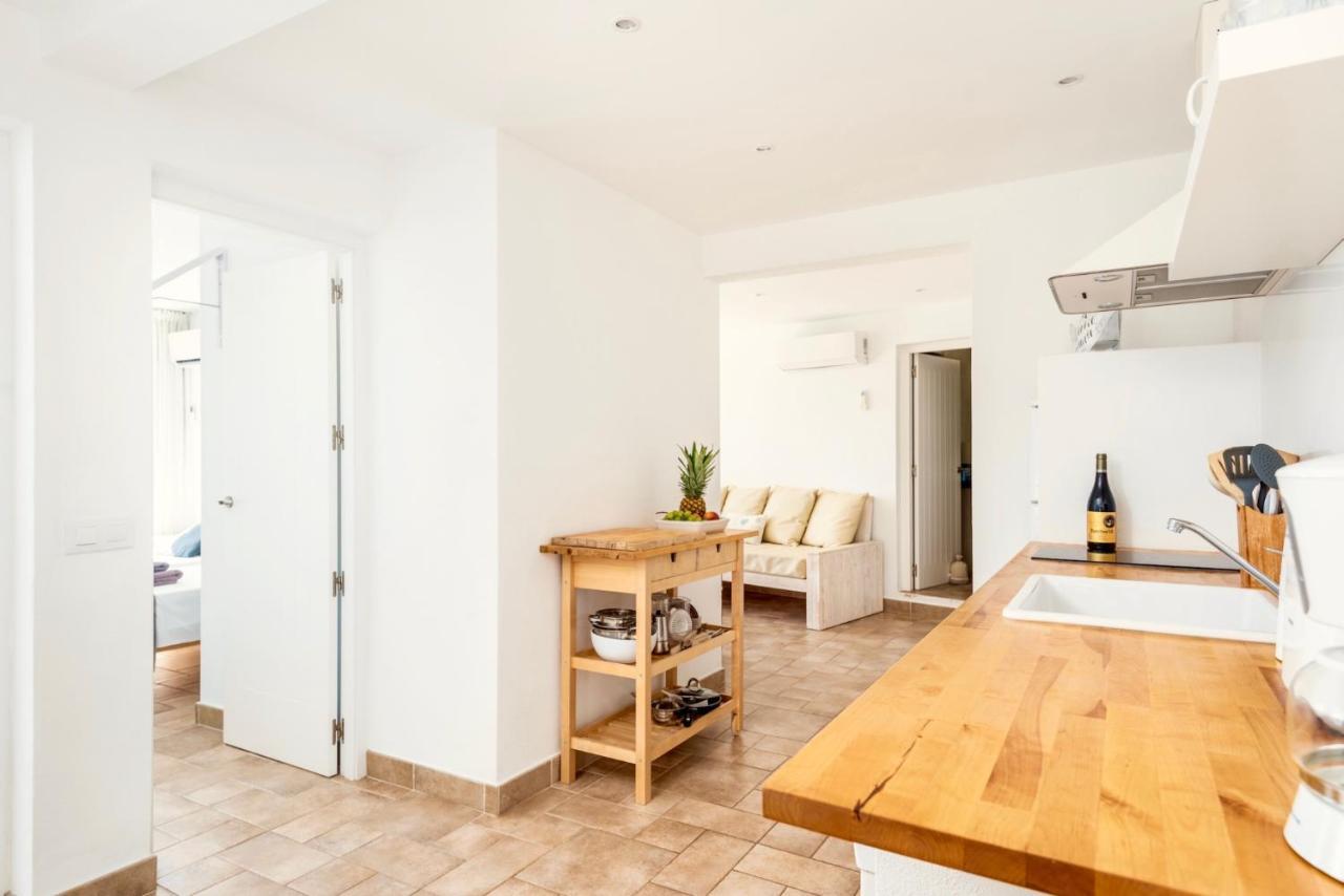 Seafront Villa Bellavista With Heated Pool By Dadovillas Cala En Porter  Exterior foto