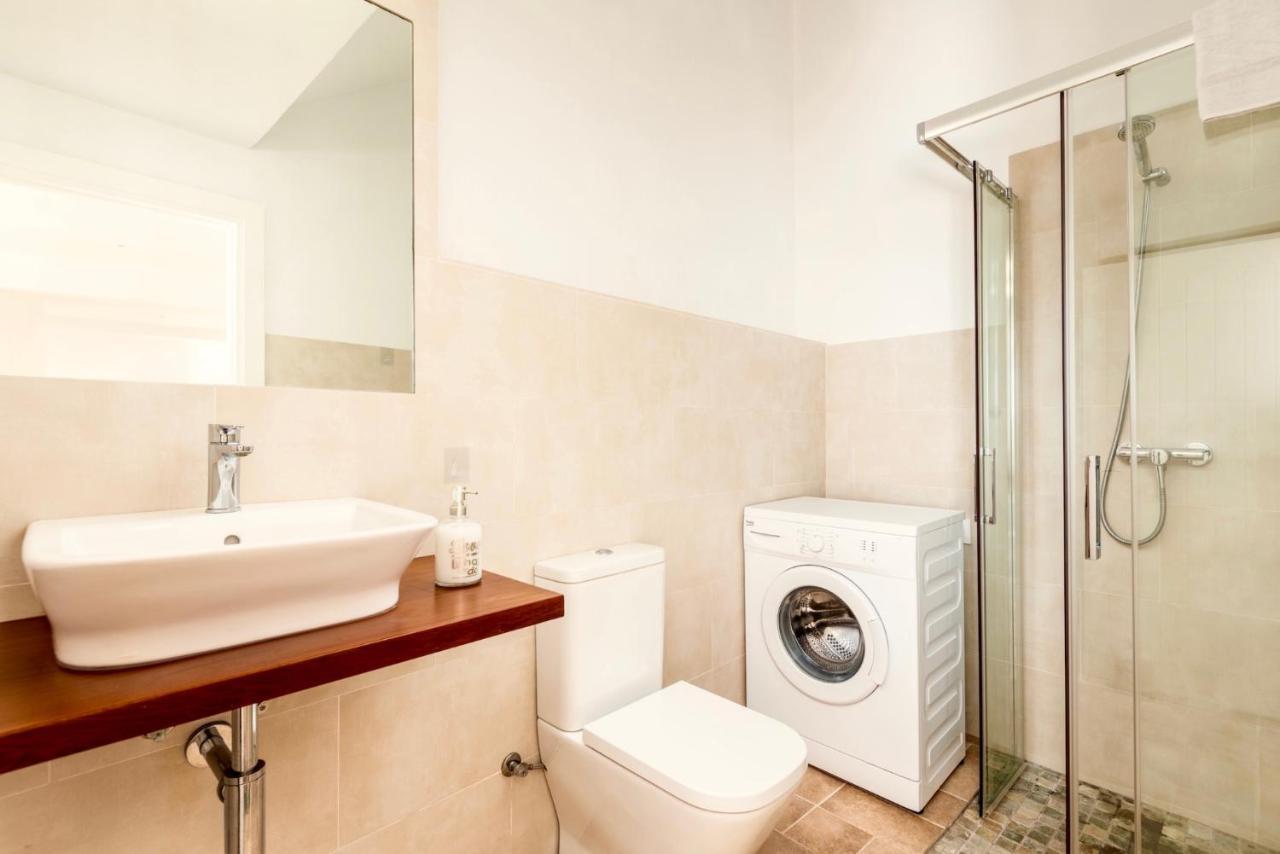 Seafront Villa Bellavista With Heated Pool By Dadovillas Cala En Porter  Exterior foto